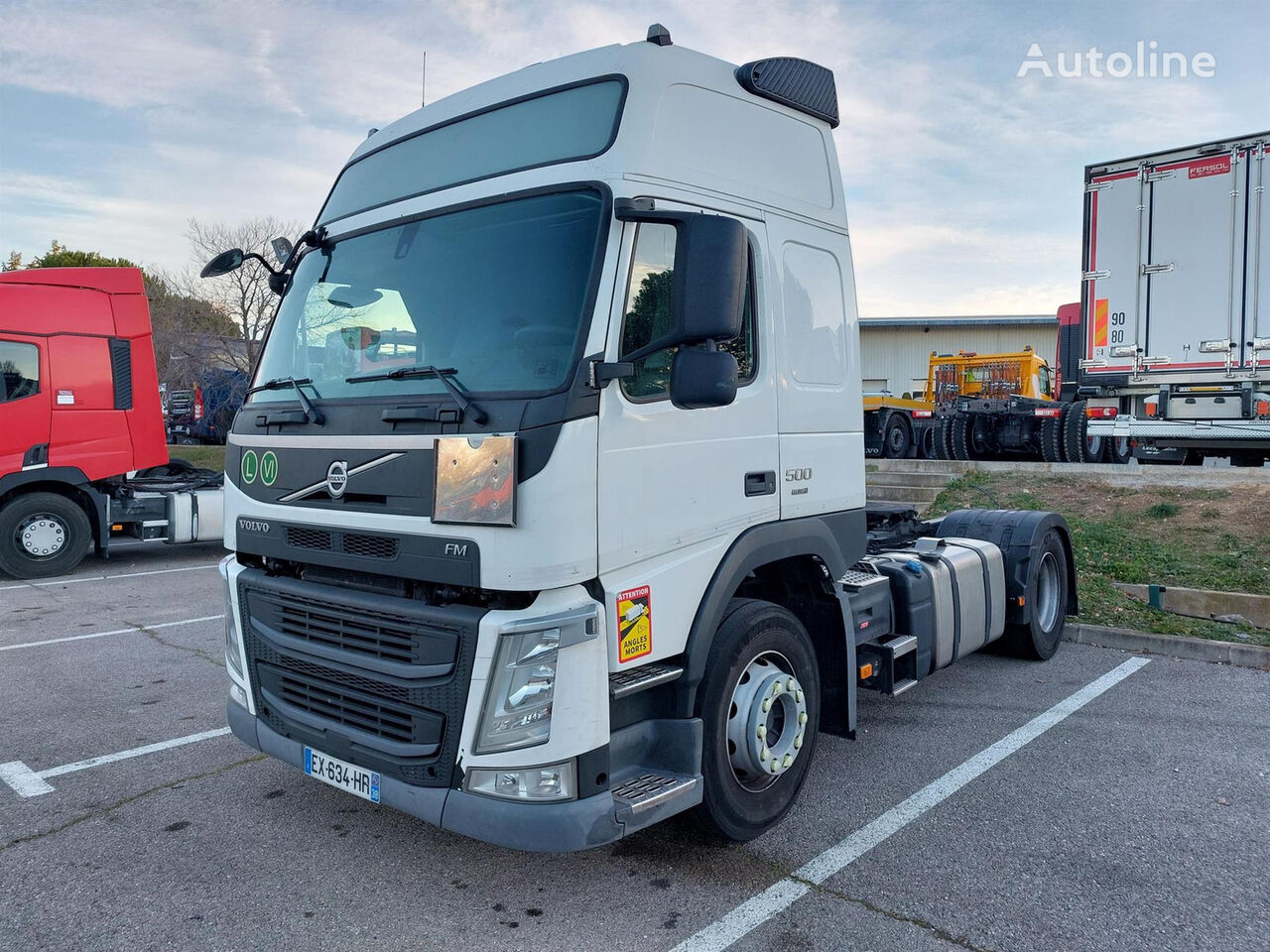 Volvo FM Truck Tractor For Sale France SOMAIN YL39413