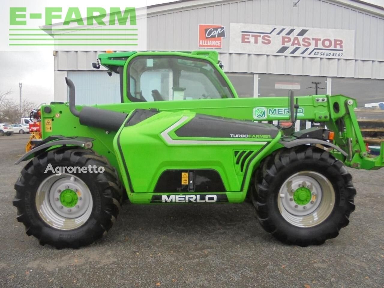 Земјоделски натоварувач Merlo 38-7cs се продава | Agronetto MK Земјоделски натоварувач Merlo 38-7cs - Agronetto