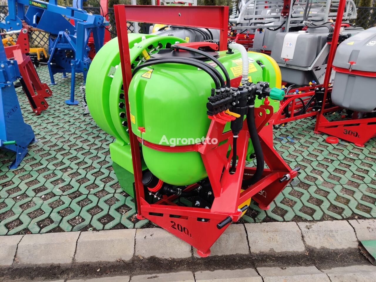 new Sadowniczy 200l Demarol air-blast sprayer