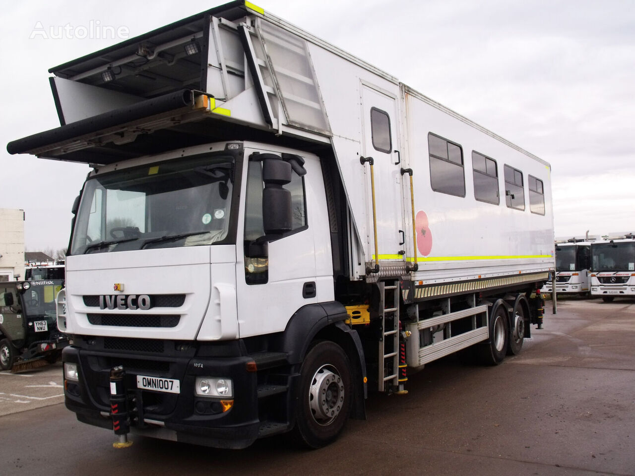 IVECO Omni008 Ambulift