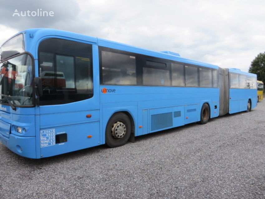 حافلة مفصلية Volvo B12M