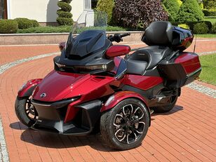 trajka Can-Am Spyder