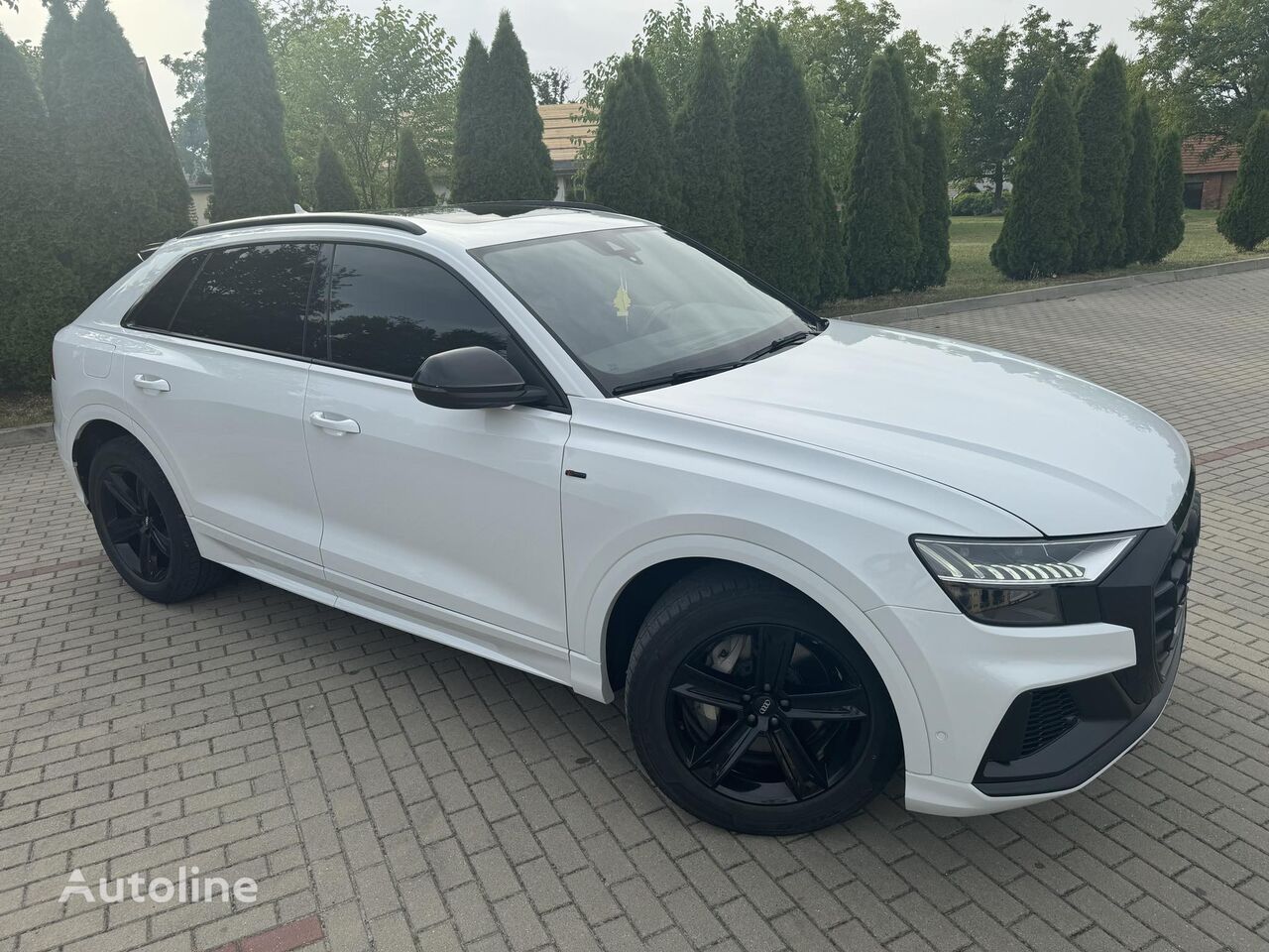 športové úžitkové vozidlo Audi Q8