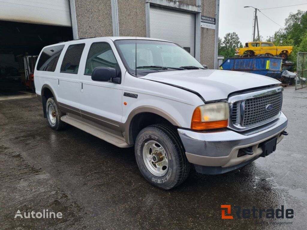 Ford 2001 mod. FORD EXURSION 6,8 v10 BENSIN SUV