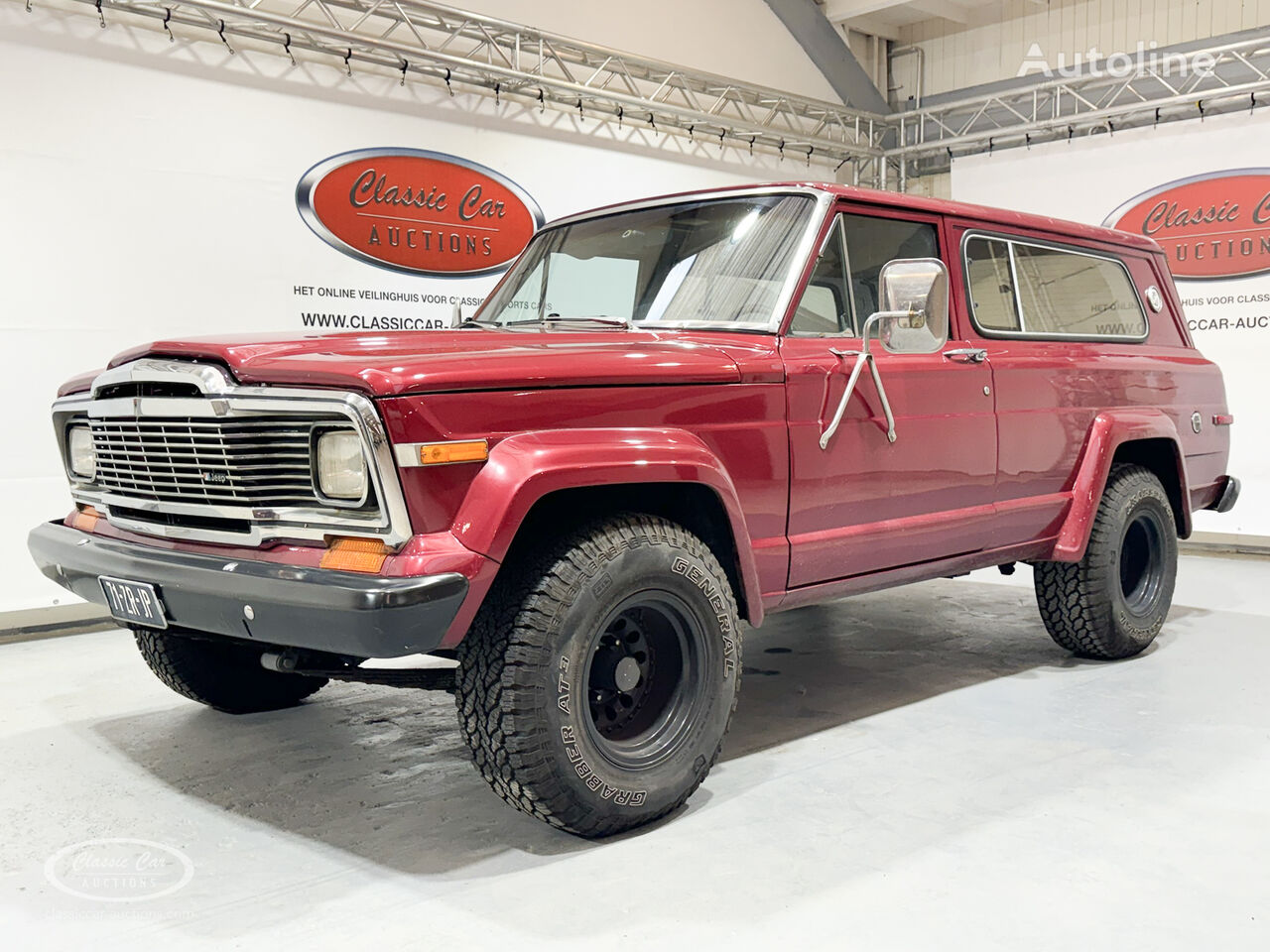 Jeep Cherokee Chief SUV