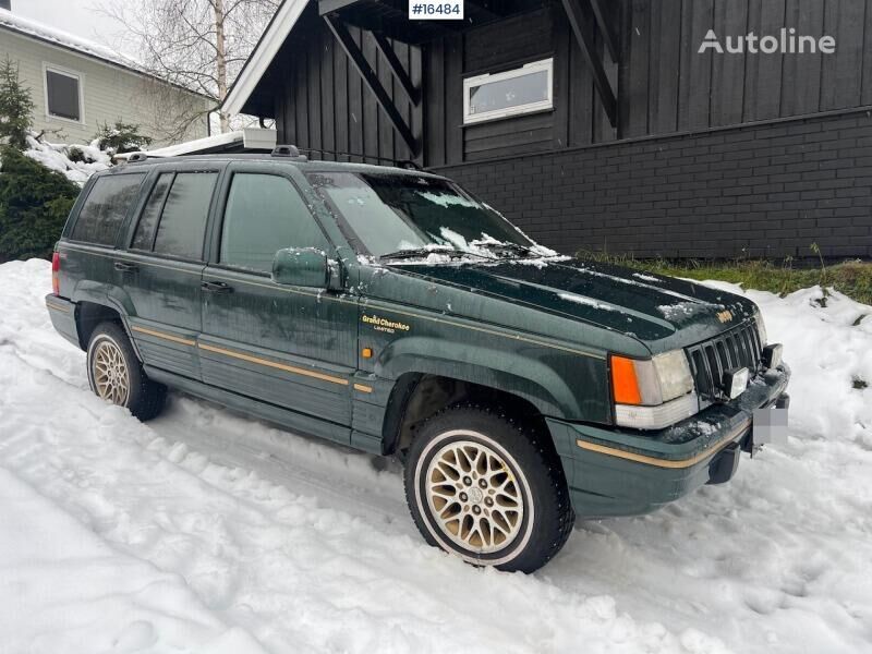 внедорожник Jeep Grand Cherokee