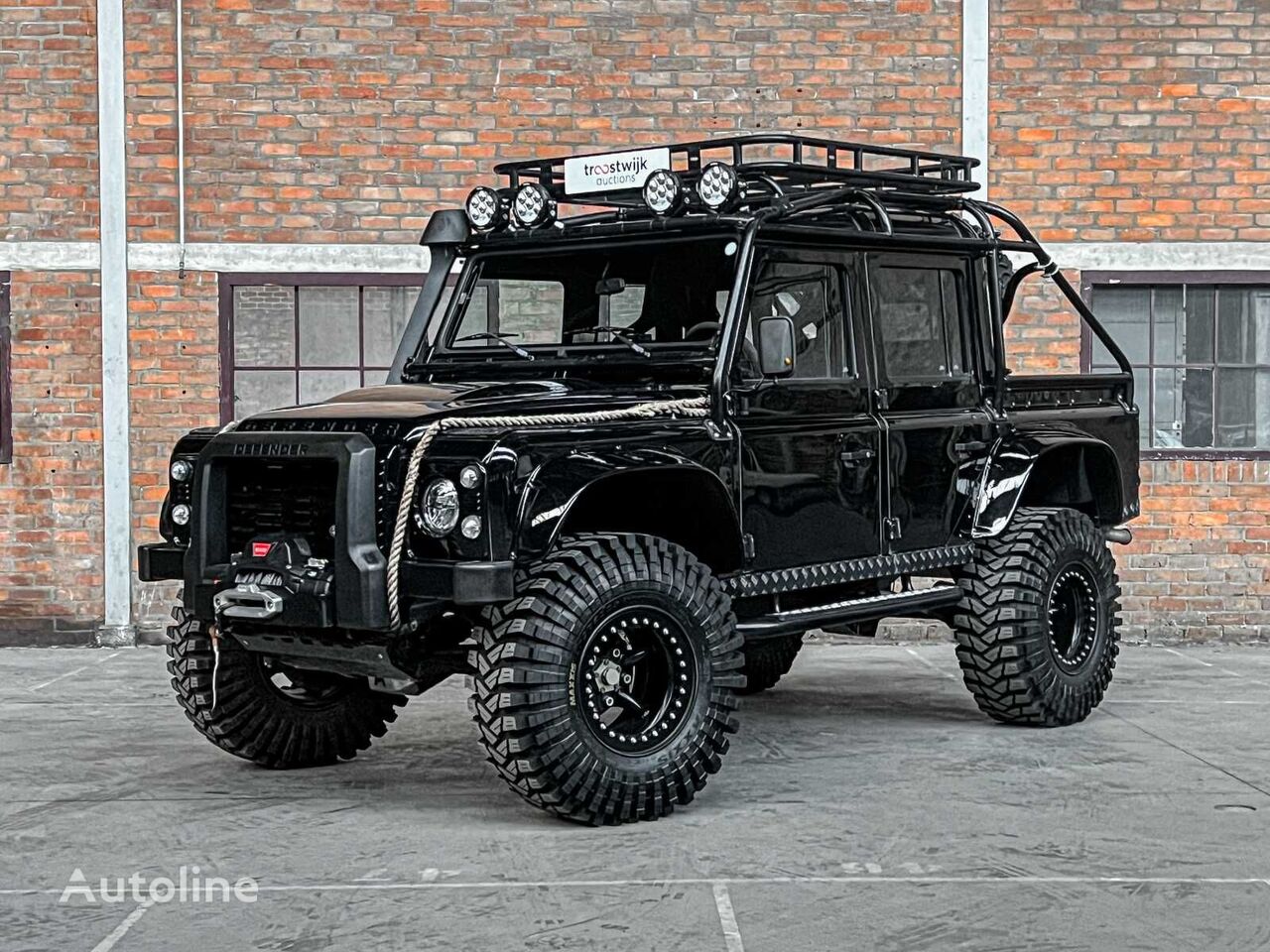 Land Rover Defender Geländewagen