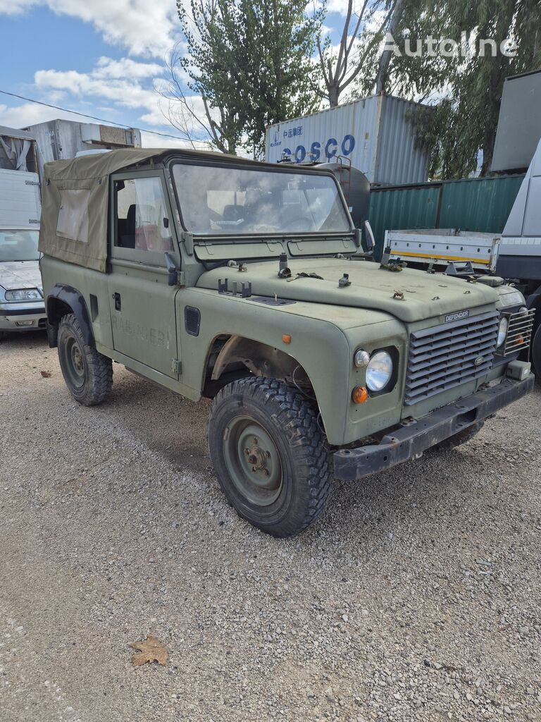 Land Rover Defender terenac