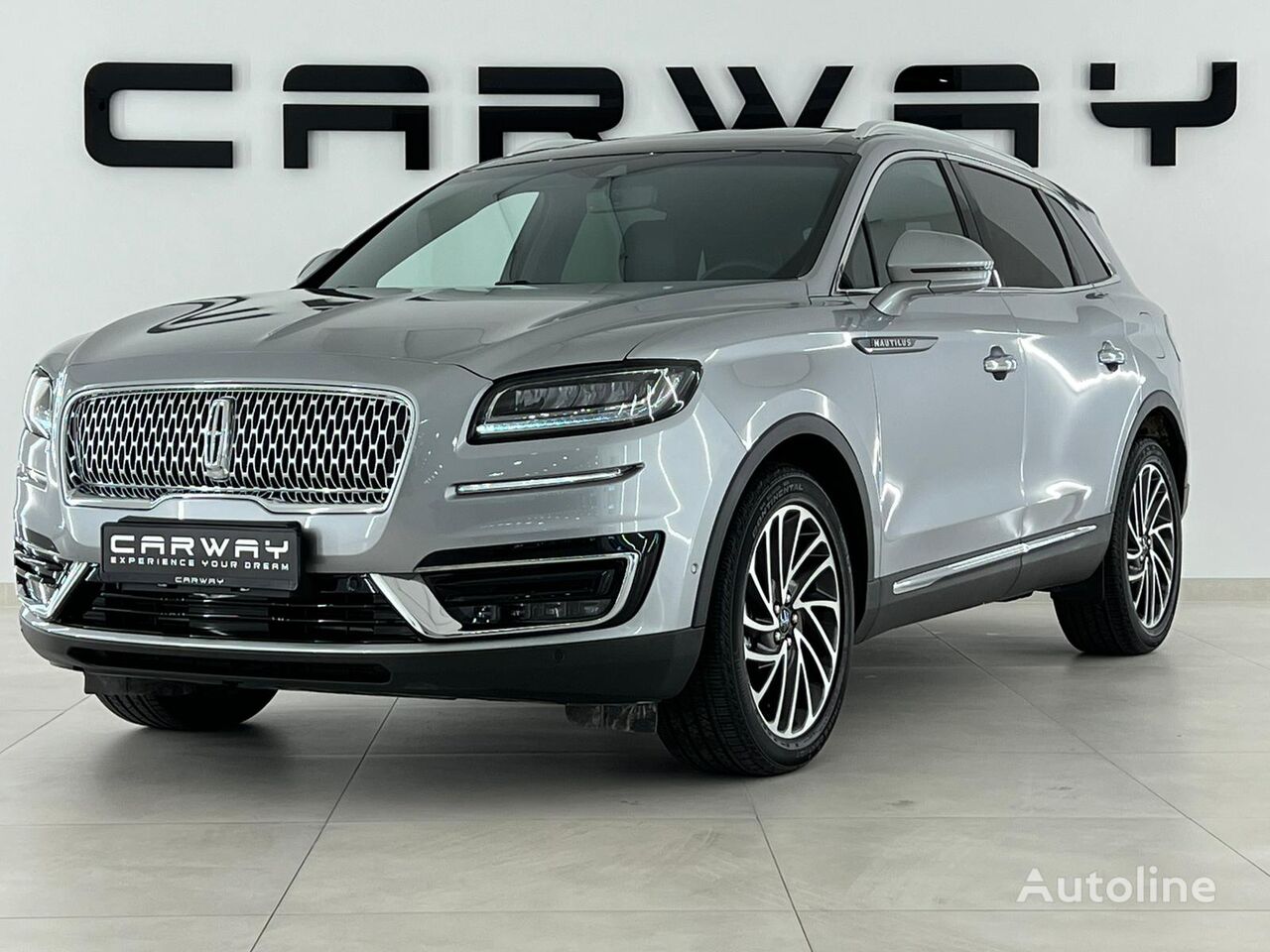 سيارة رياضية متعددة الأغراض Lincoln Nautilus 2.0T AWD