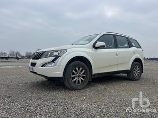 fuoristrada Mahindra XUV500 4x4