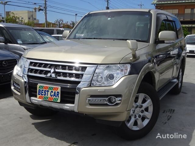 Mitsubishi PAJERO SUV