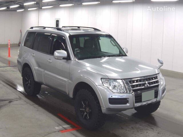 Mitsubishi PAJERO VUD