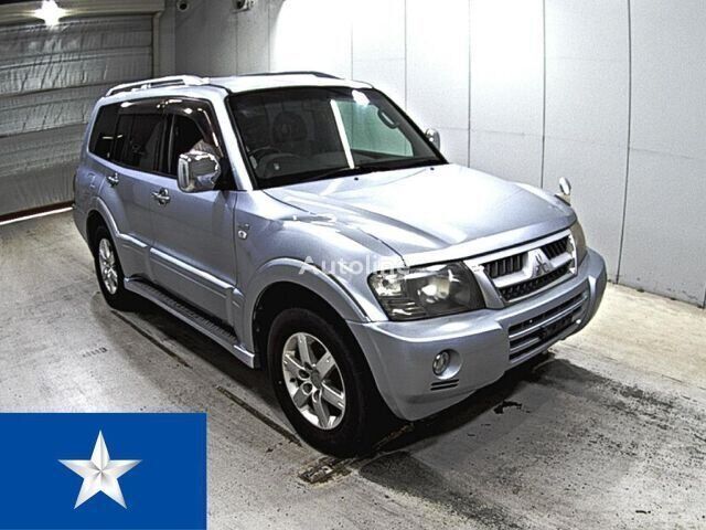 Mitsubishi PAJERO SUV