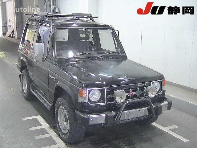 سيارة رياضية متعددة الأغراض Mitsubishi PAJERO