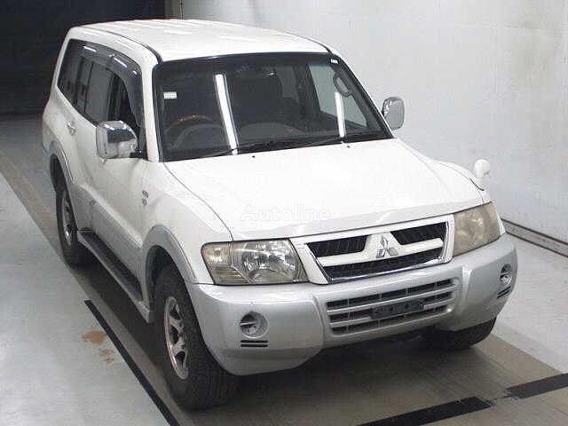 внедорожник Mitsubishi PAJERO