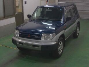 внедорожник Mitsubishi PAJERO IO