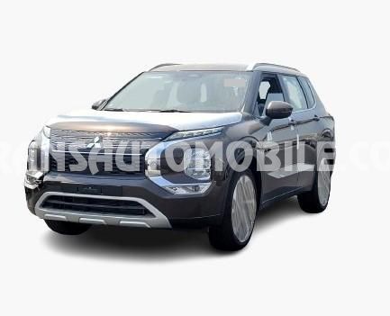 новый внедорожник Mitsubishi outlander