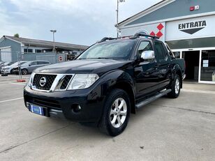 autoturism de teren Nissan NAVARA 2.5