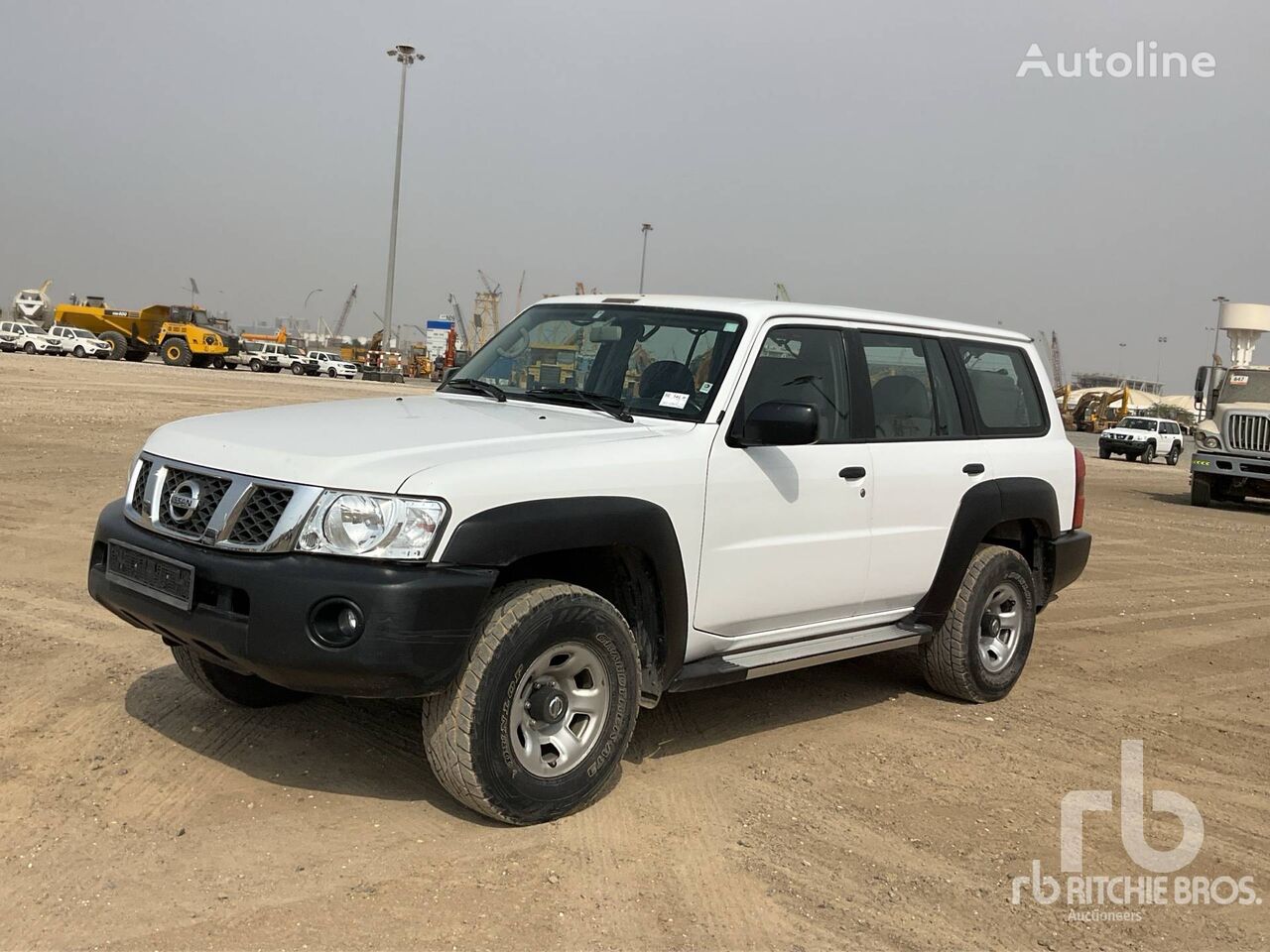 внедорожник Nissan PATROL GL 4x4