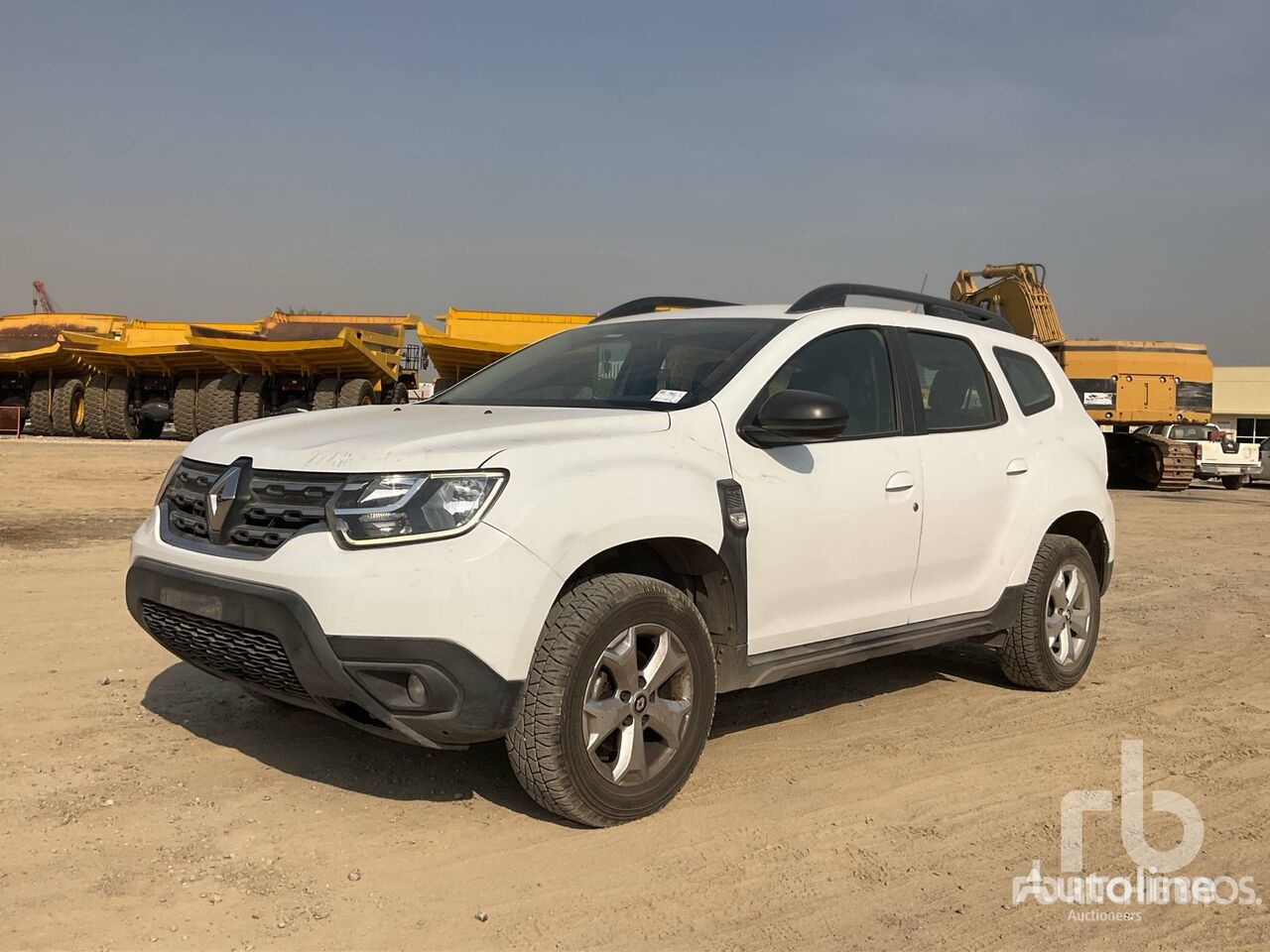 Renault DUSTER 4WD SUV