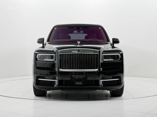 SUV Rolls-Royce 7BA-689X