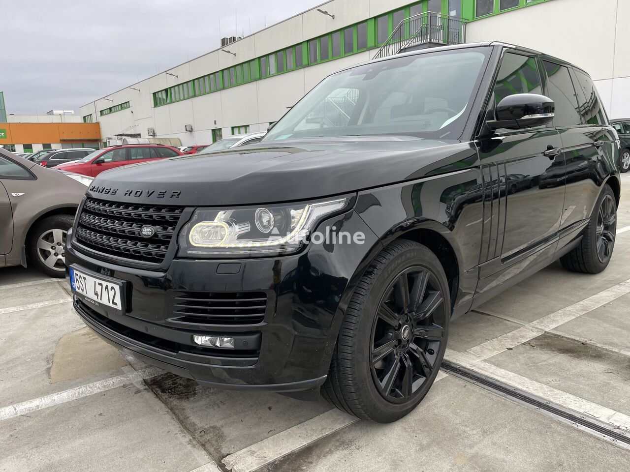 سيارة رياضية متعددة الأغراض Rover Range Rover