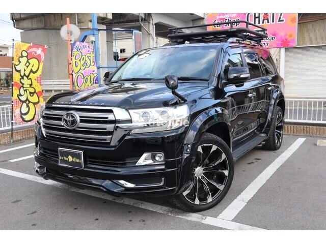 Toyota LAND CRUISER 200 SUV