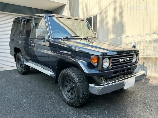 Toyota LAND CRUISER 70 SUV