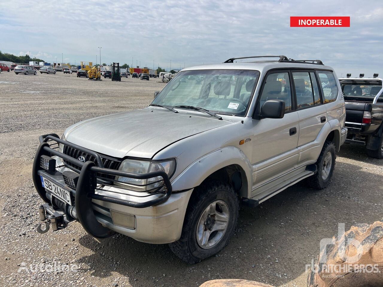 джип Toyota LAND CRUISER (Inoperable)