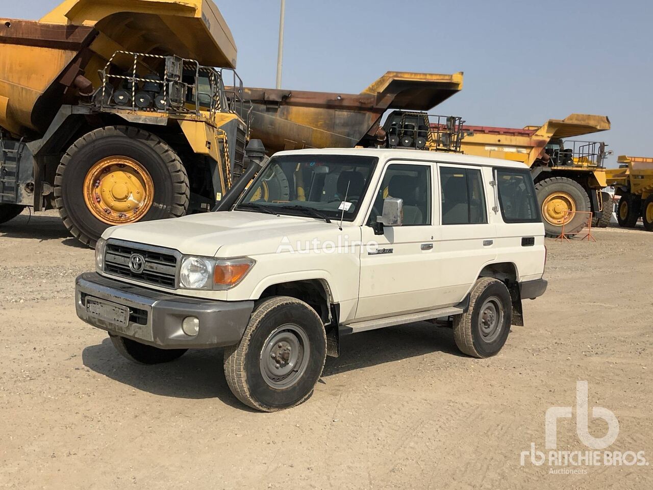 maastur Toyota LAND CRUISER LX 76L 4x4