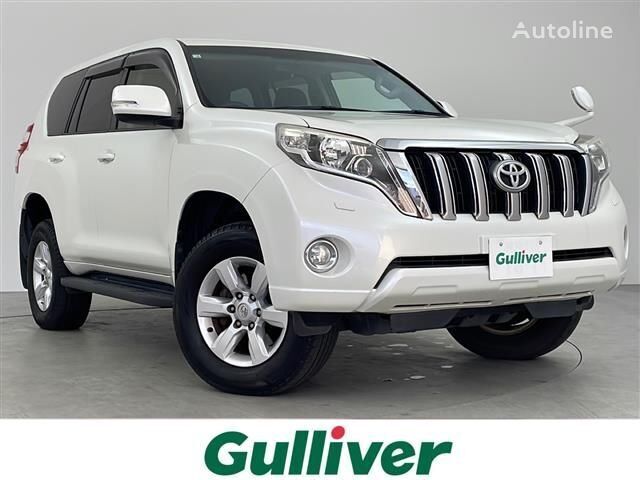 سيارة رياضية متعددة الأغراض Toyota LAND CRUISER PRADO