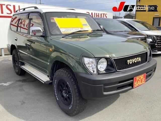 SUV Toyota LAND CRUISER PRADO