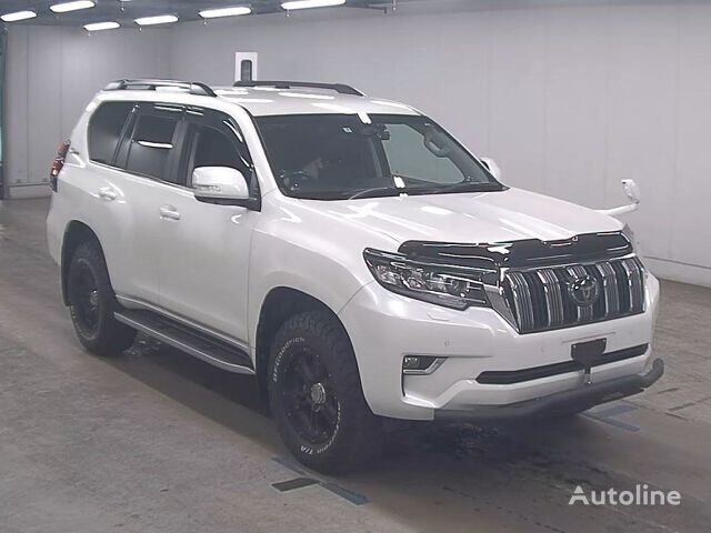 Toyota LAND CRUISER PRADO SUV