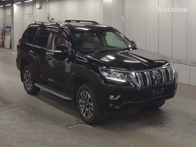 внедорожник Toyota LAND CRUISER PRADO