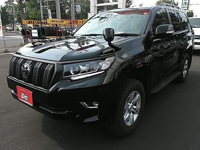 внедорожник Toyota LAND CRUISER PRADO