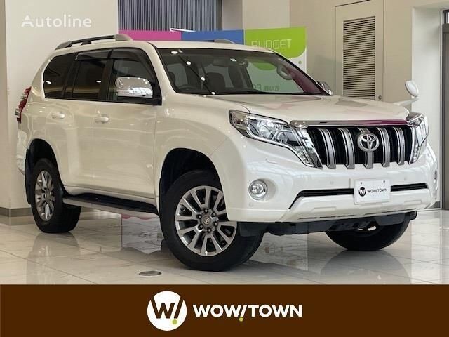 سيارة رياضية متعددة الأغراض Toyota LAND CRUISER PRADO