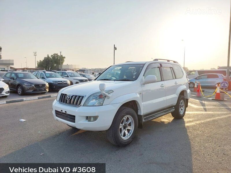 سيارة رياضية متعددة الأغراض Toyota LAND CRUISER PRADO