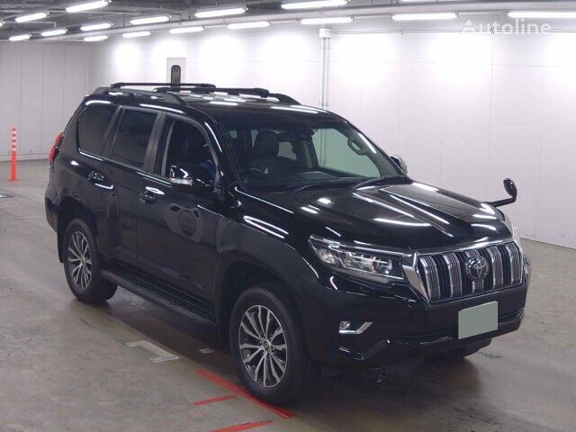 Toyota LAND CRUISER PRADO SUV