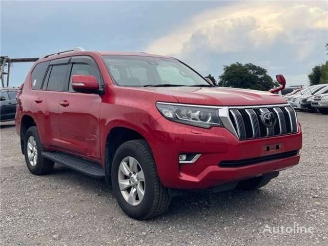 позашляховик Toyota LAND CRUISER PRADO