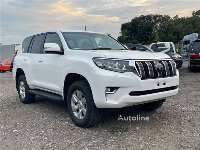 SUV Toyota LAND CRUISER PRADO