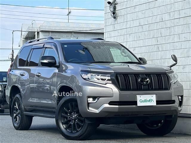 VUS Toyota LAND CRUISER PRADO