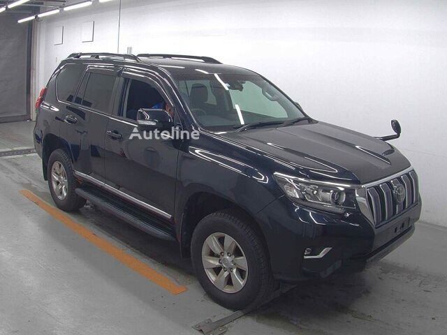 VUS Toyota LAND CRUISER PRADO