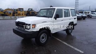 новый внедорожник Toyota Land Cruiser 76