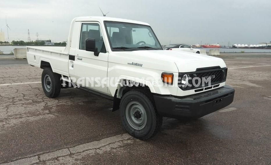 športové úžitkové vozidlo Toyota Land cruiser 79