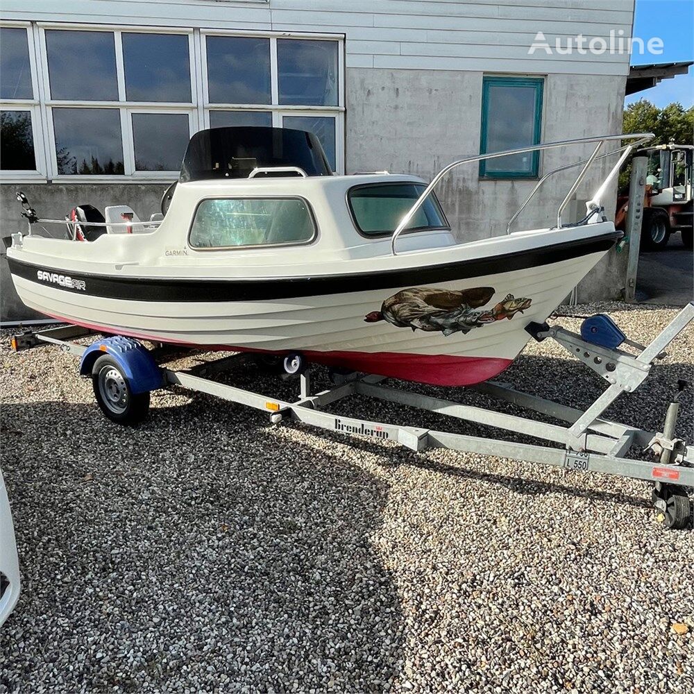 MB Sealine 500 Cabin S71 boot