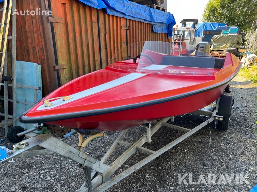 Solson GT45 boat