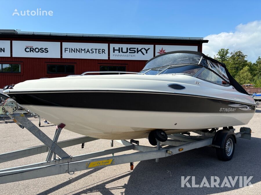 Stingray CX200 boat