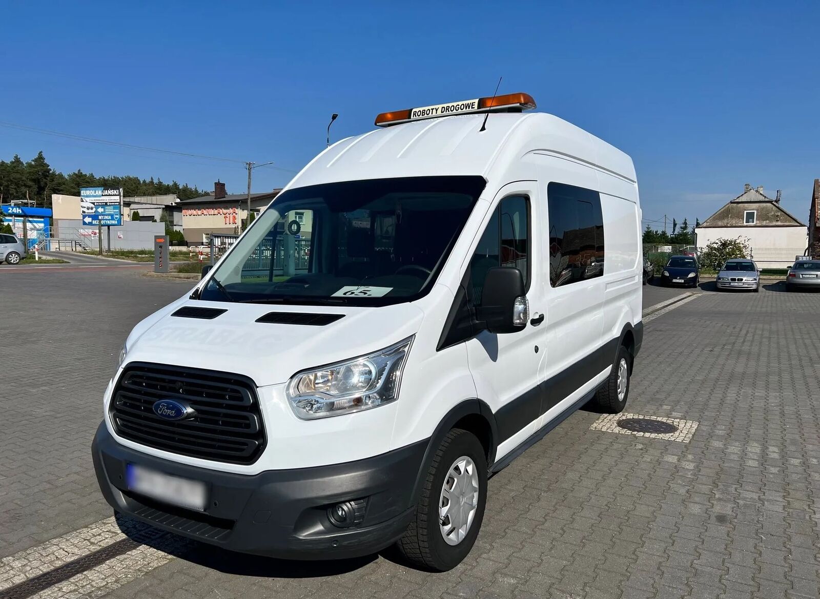 الميكروباصات لنقل الركاب والحمولات Ford Transit Doka Brygadówka 7-miejsc L2H2 Blaszak Furgon