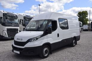 грузопассажирский микроавтобус IVECO DAILY