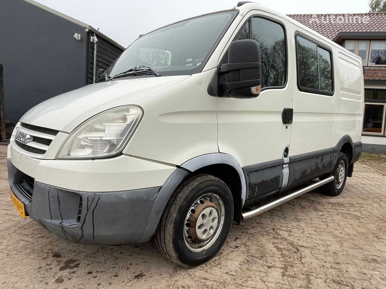 товарно-патничко комбе IVECO Daily